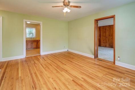 37 Taft Avenue Asheville NC 28803