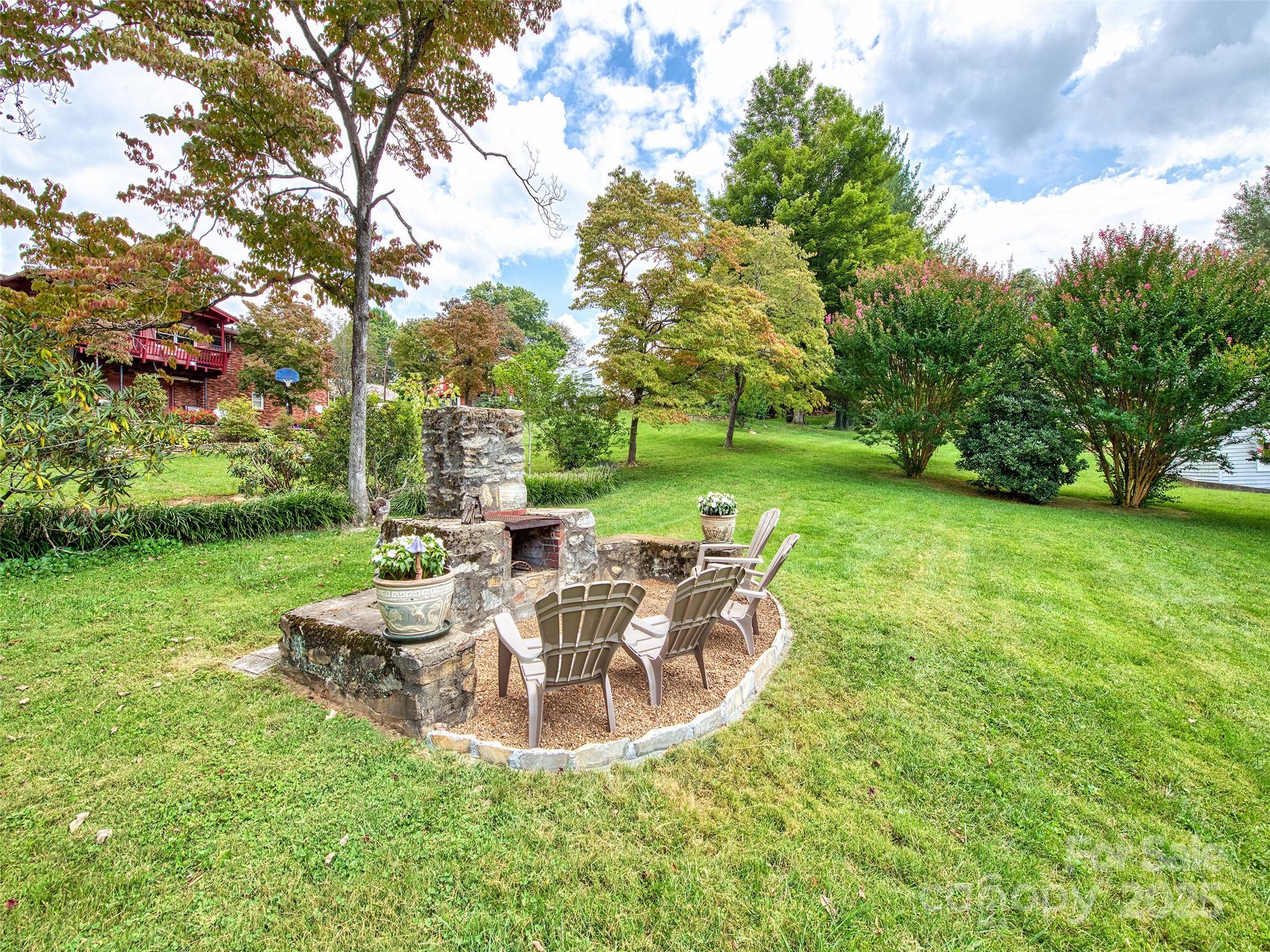 85 E Marshall Street Waynesville NC 28786