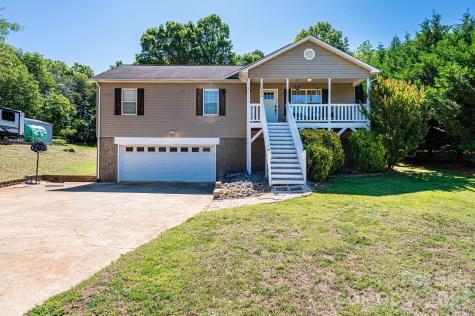 1896 Bakers Glade Lane Hickory NC 28602