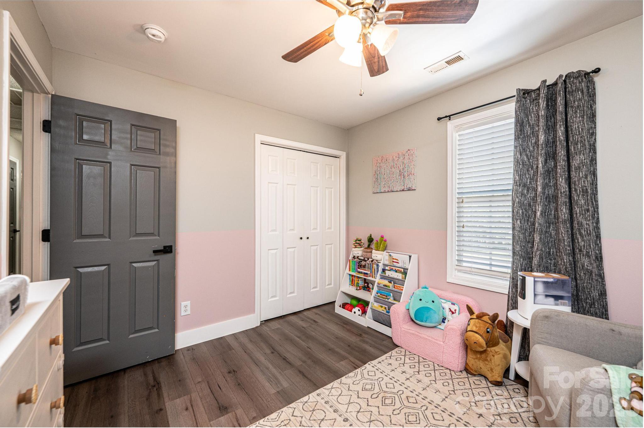 1896 Bakers Glade Lane Hickory NC 28602