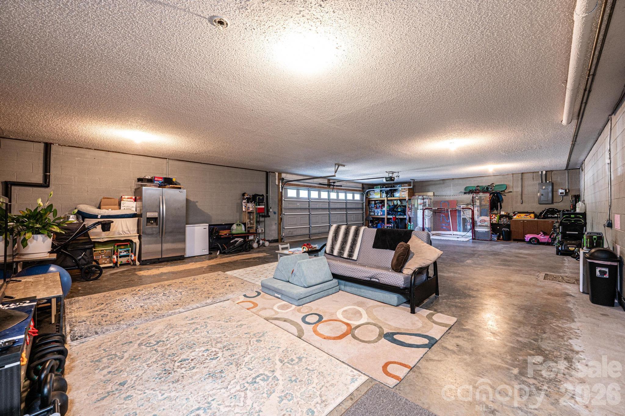 1896 Bakers Glade Lane Hickory NC 28602