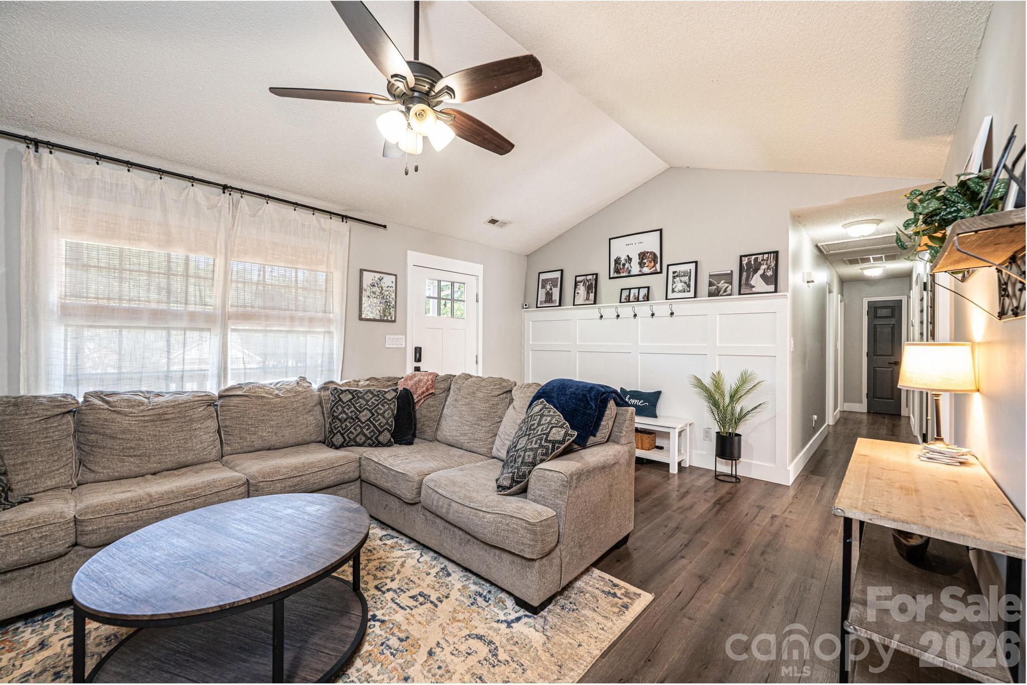 1896 Bakers Glade Lane Hickory NC 28602
