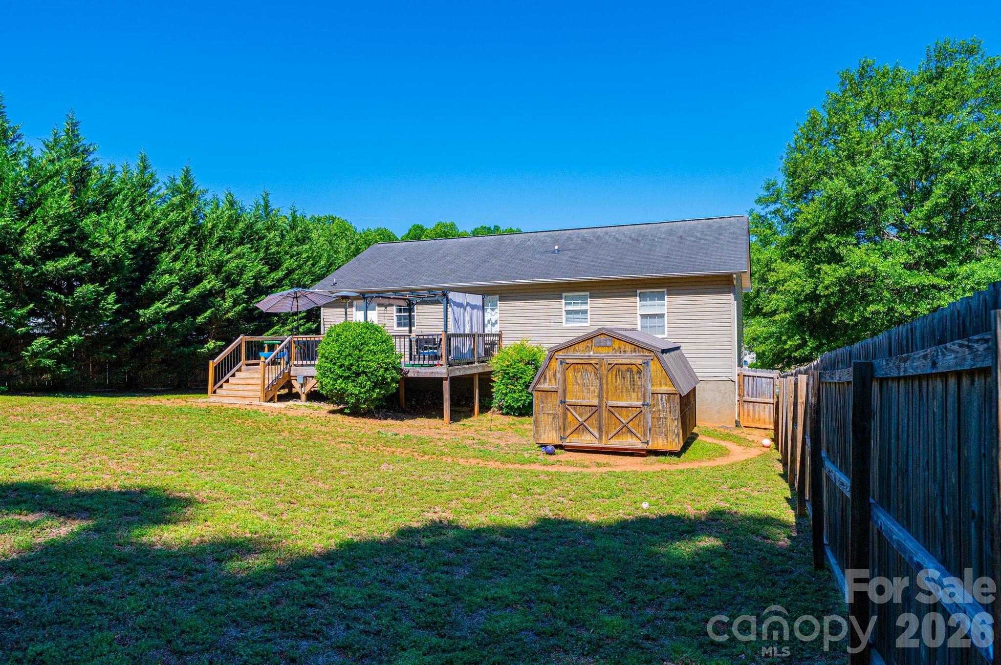 1896 Bakers Glade Lane Hickory NC 28602