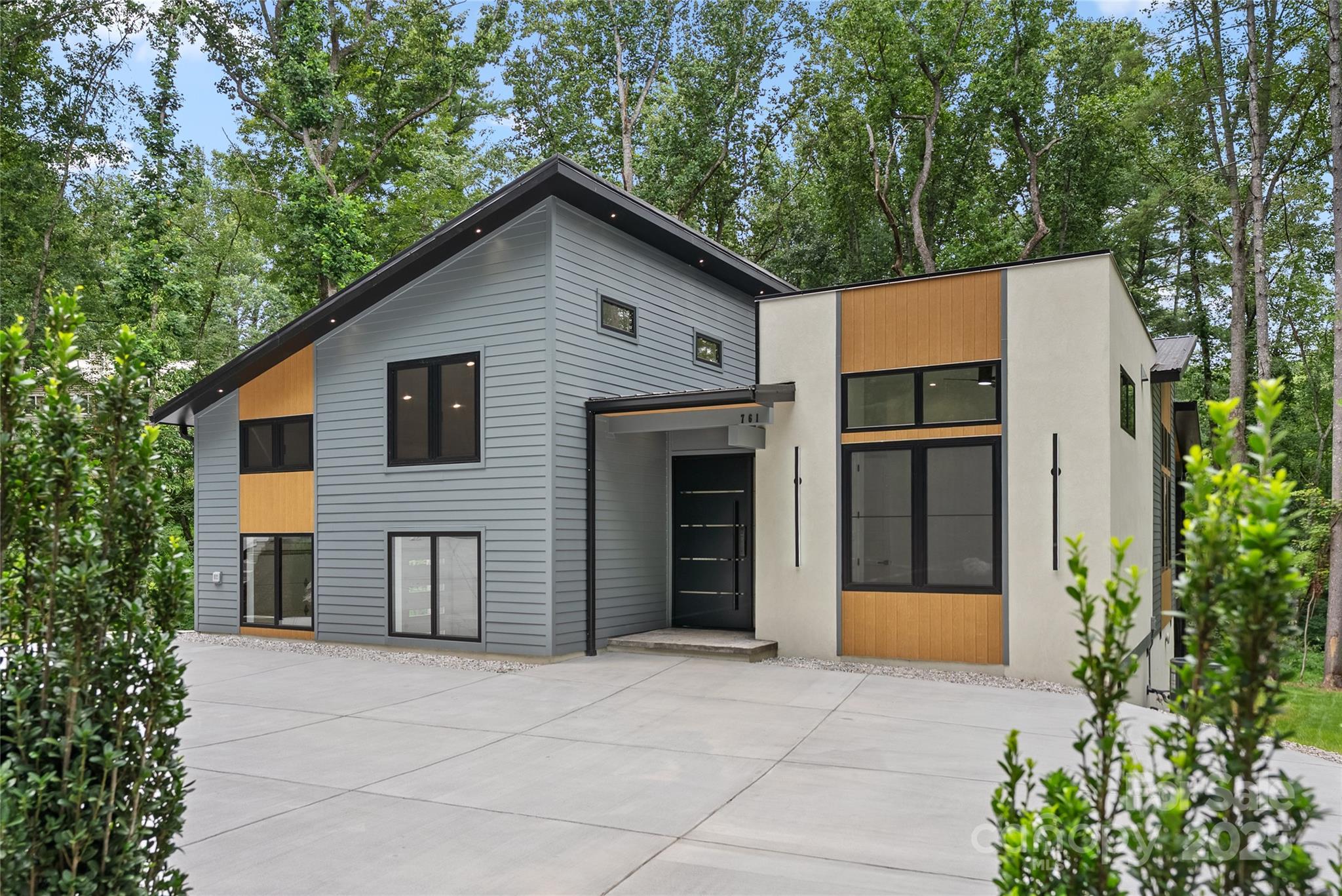 761 Weston Road Arden NC 28704