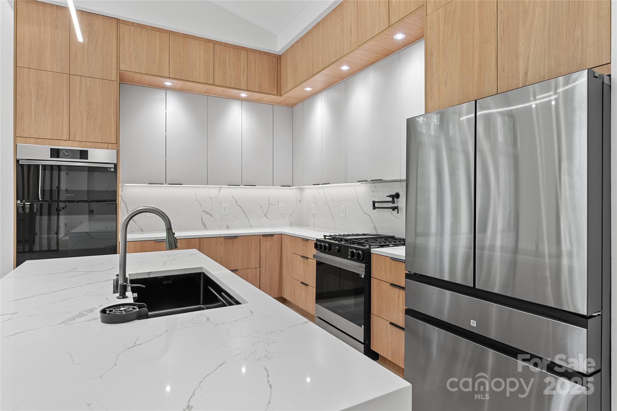 761 Weston Road Arden NC 28704