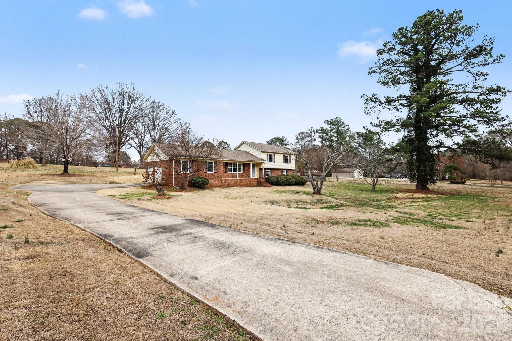 1223 Pinedale Road Lancaster SC 29720