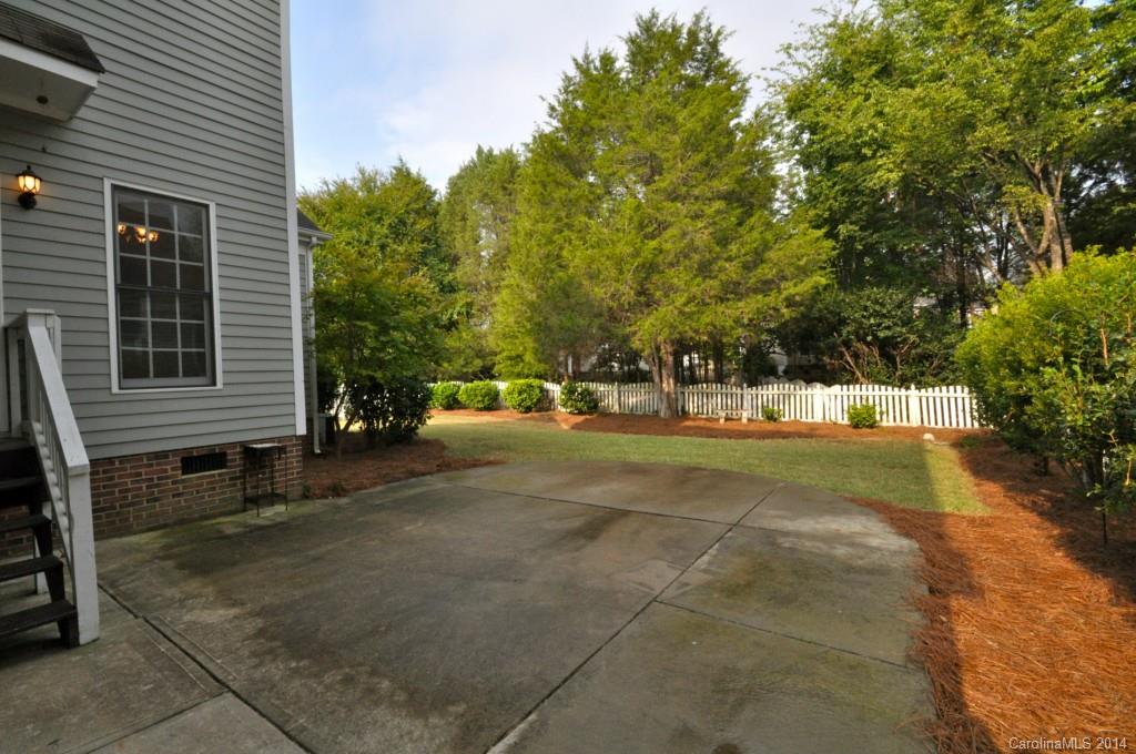 712 Camaross Drive Charlotte NC 28270