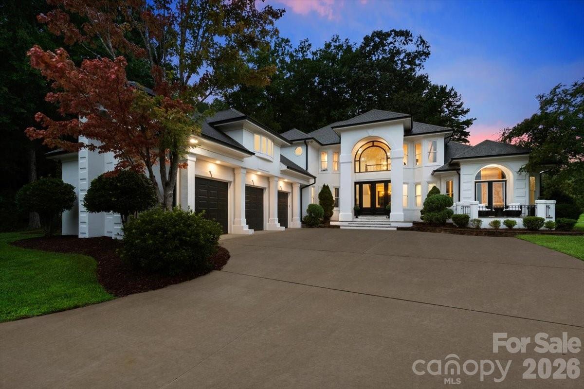 1337 Whispering Oaks Circle Matthews NC 28104