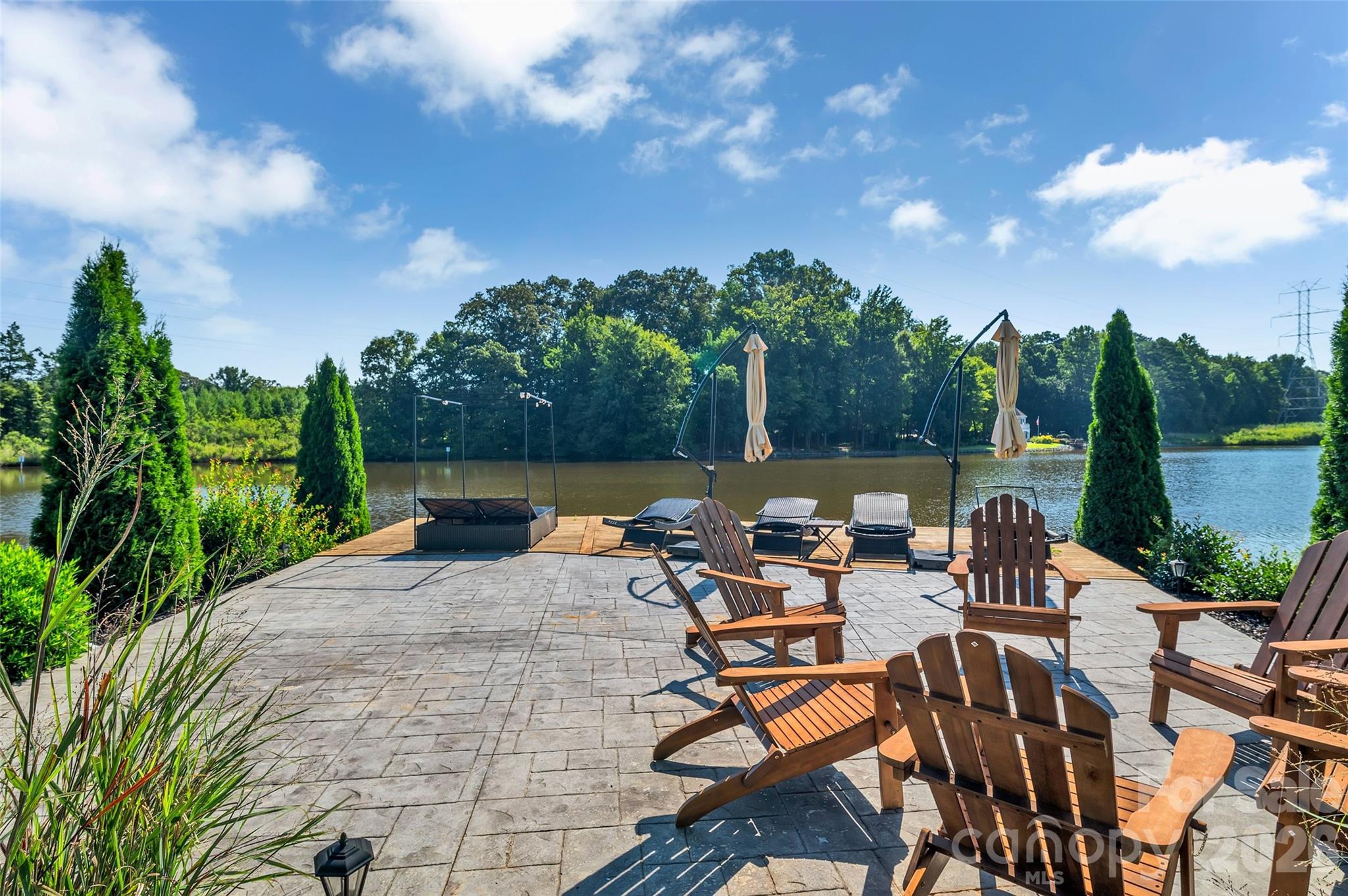 1337 Whispering Oaks Circle Matthews NC 28104