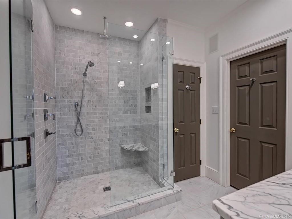 1225 Wareham Court Charlotte NC 28207