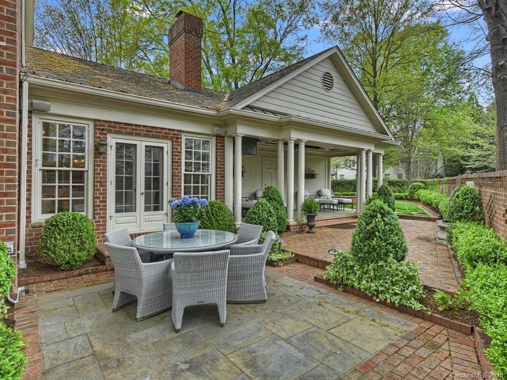 1225 Wareham Court Charlotte NC 28207