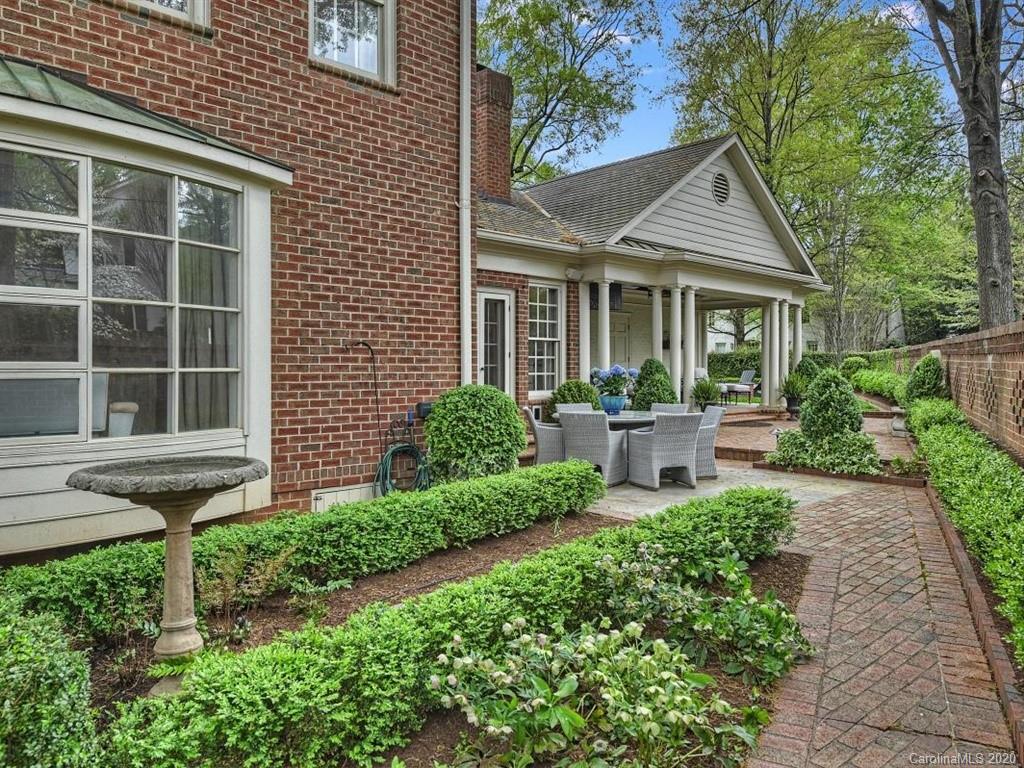 1225 Wareham Court Charlotte NC 28207