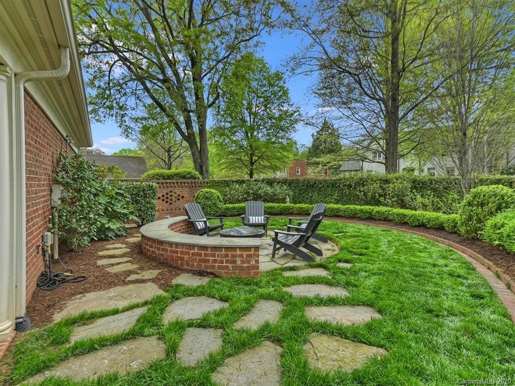 1225 Wareham Court Charlotte NC 28207