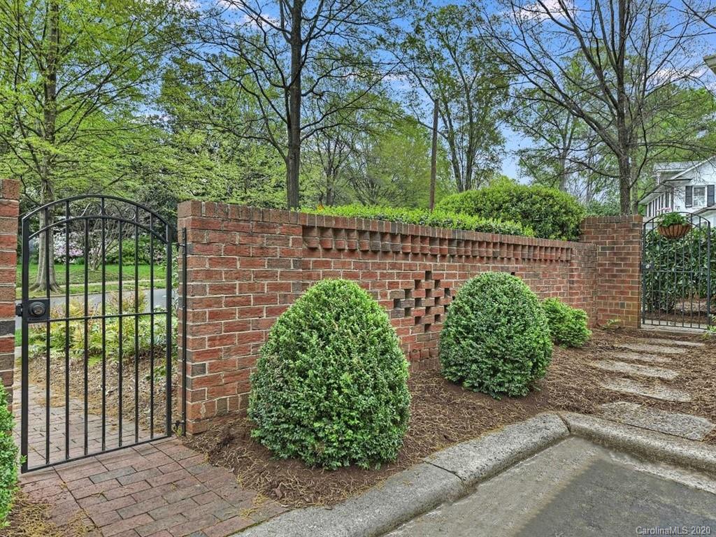 1225 Wareham Court Charlotte NC 28207