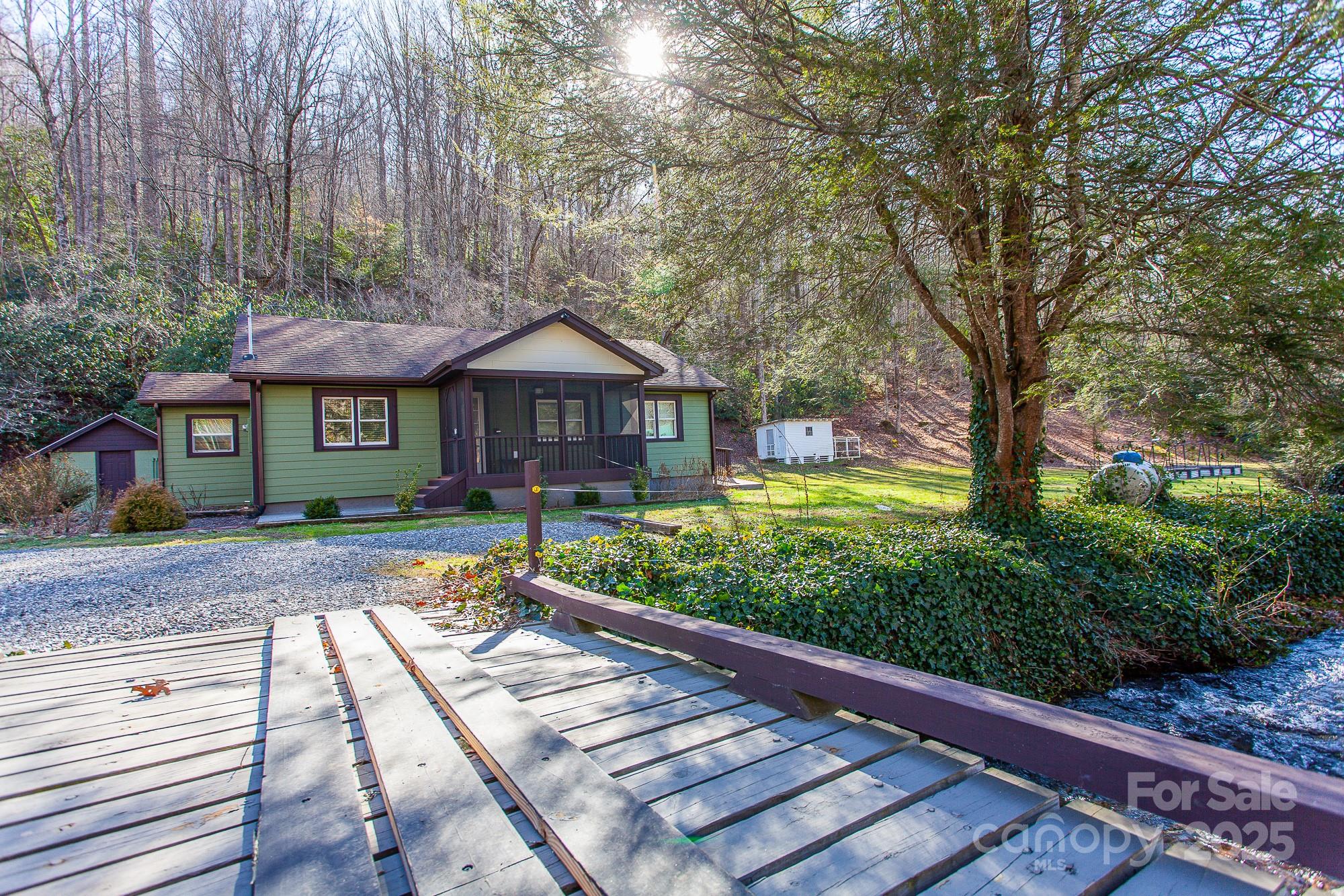 7150 Yellow Creek Road Robbinsville NC 28771