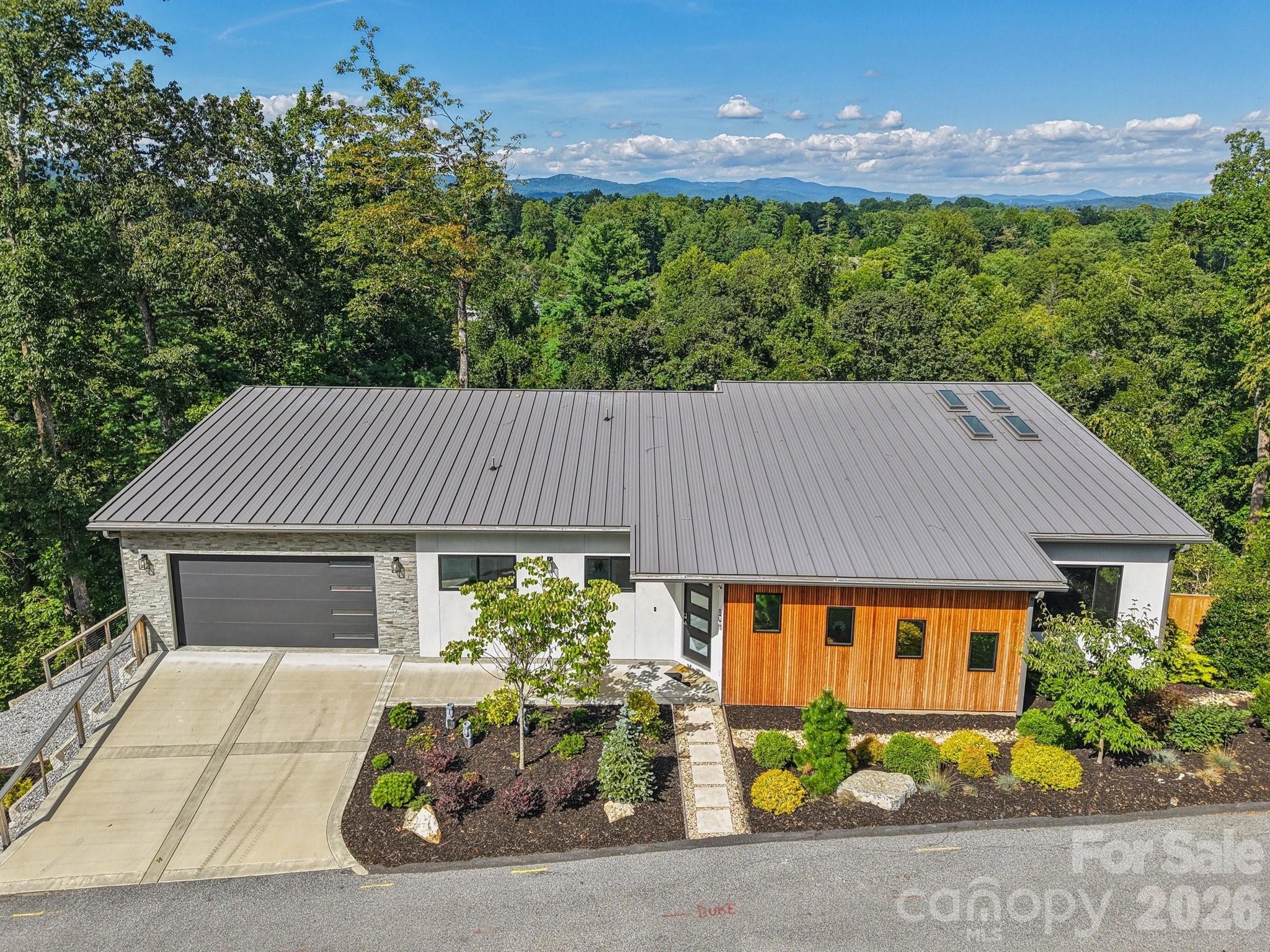 55 Laurel Spring Lane Hendersonville NC 28739