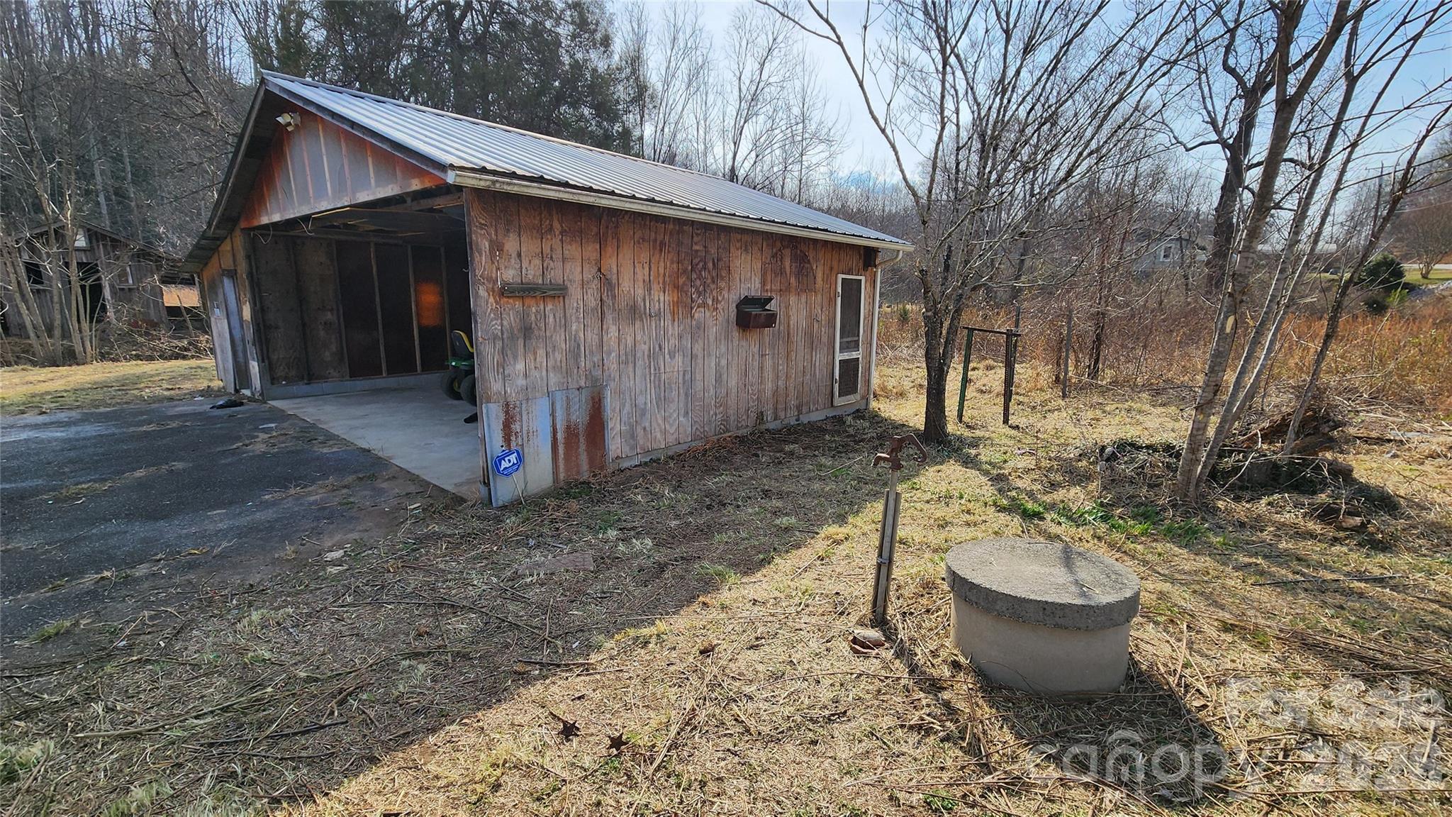 3490 Us 70 Highway E Marion NC 28752
