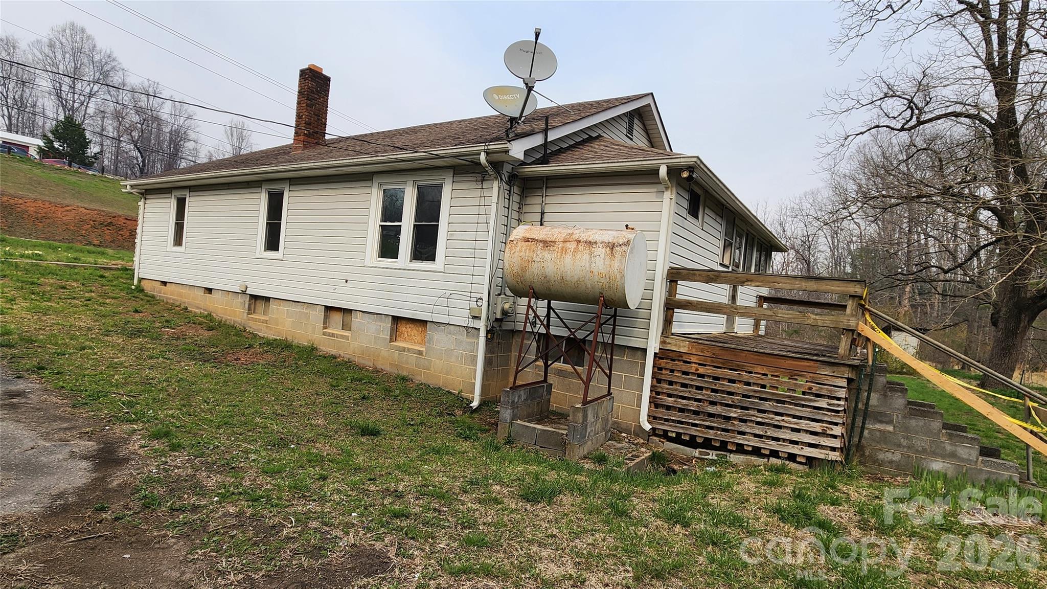 3490 Us 70 Highway E Marion NC 28752