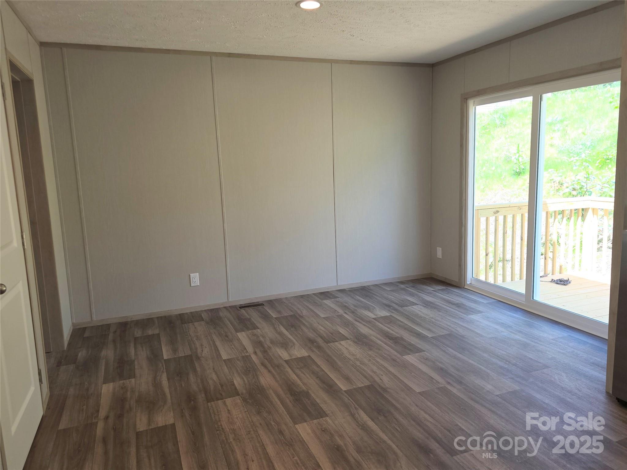 12 Mcgee Hill Road Fairview NC 28730