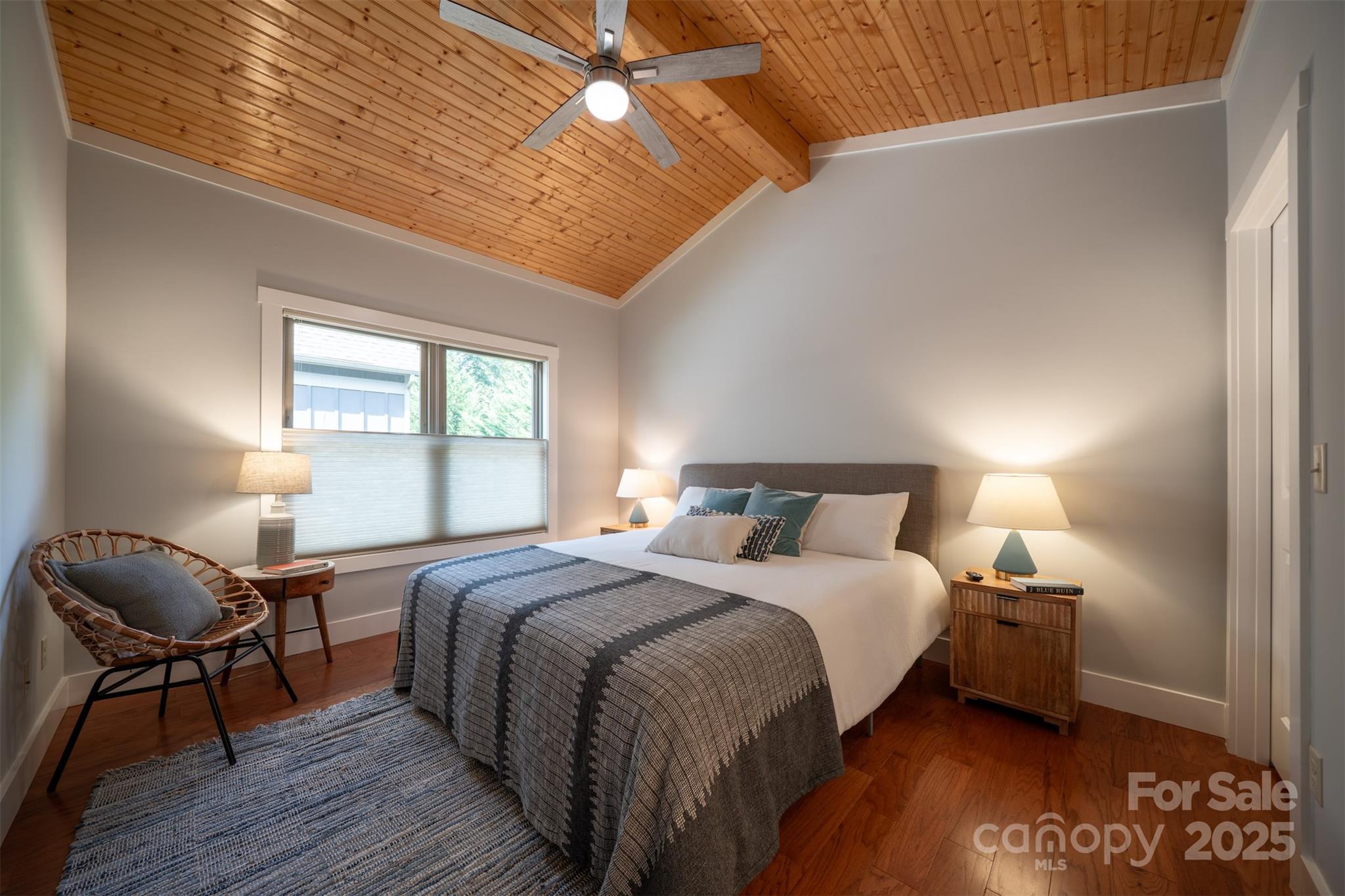 25 Gratitude Drive Asheville NC 28806