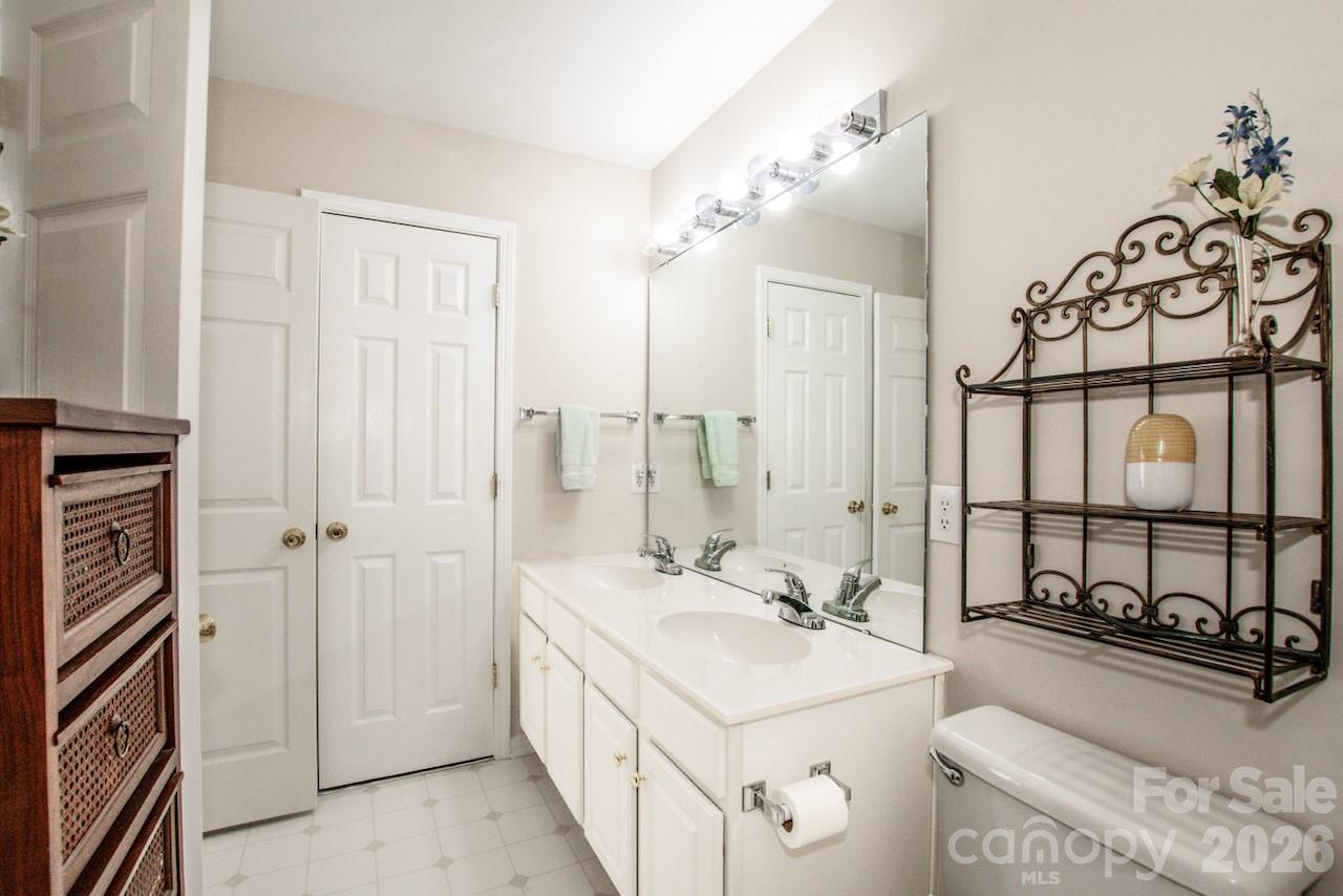 3233 Mannington Drive Charlotte NC 28270