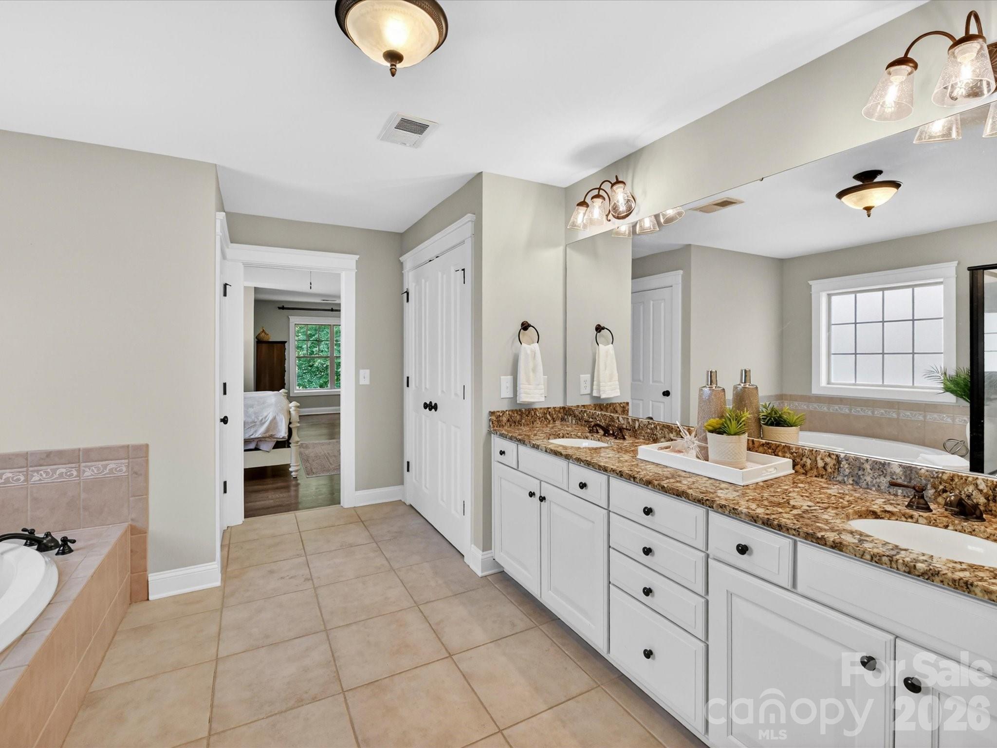 5607 Open Book Lane Charlotte NC 28270