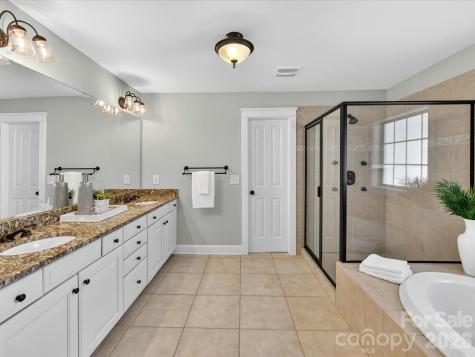 5607 Open Book Lane Charlotte NC 28270