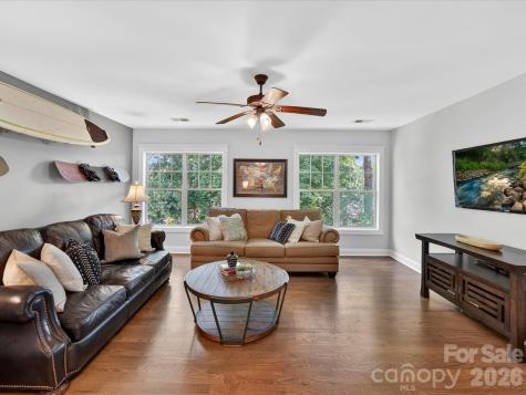 5607 Open Book Lane Charlotte NC 28270