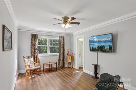 337 Stratford Road Asheville NC 28804