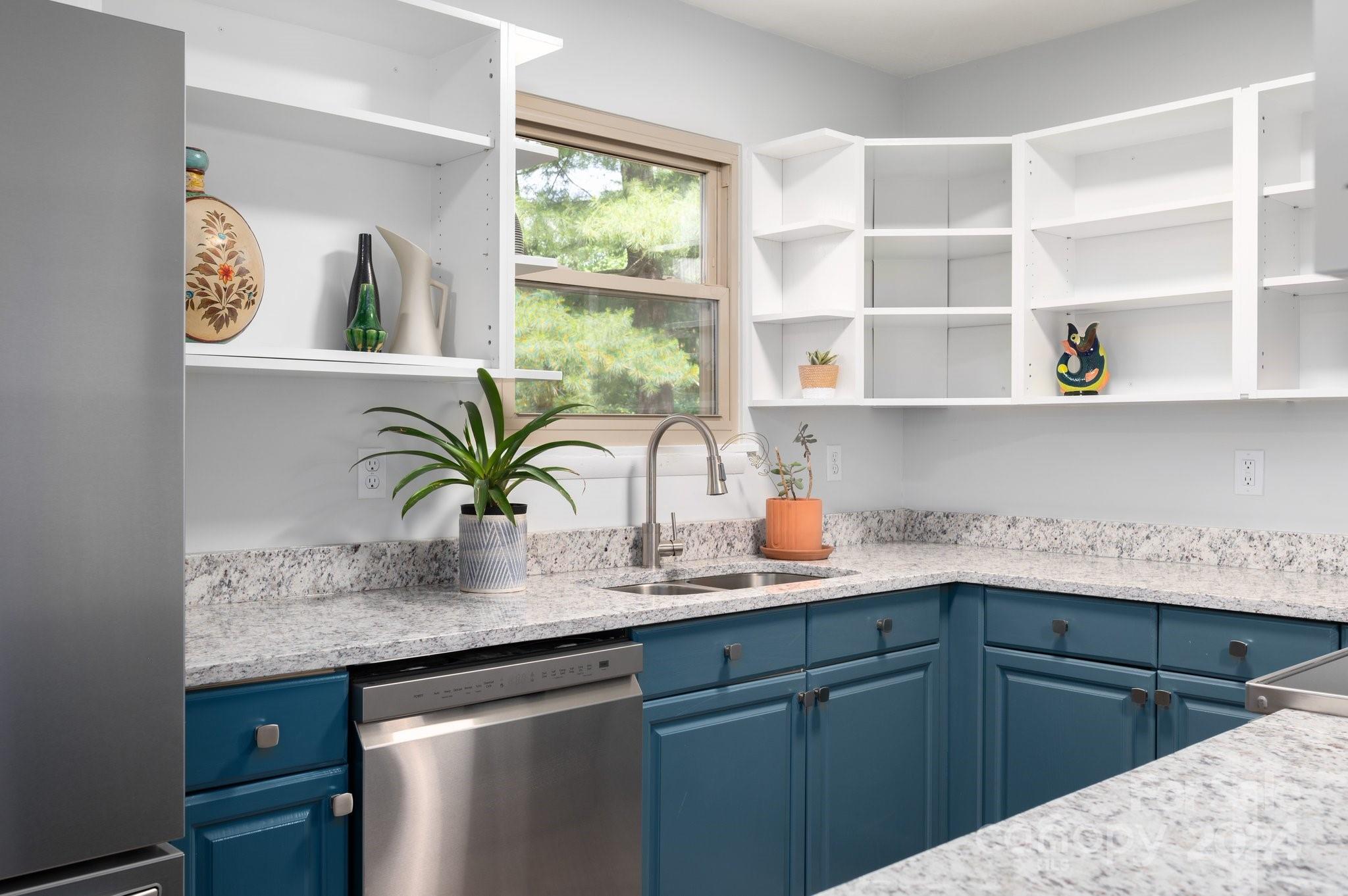 30 Evelake Drive Asheville NC 28806