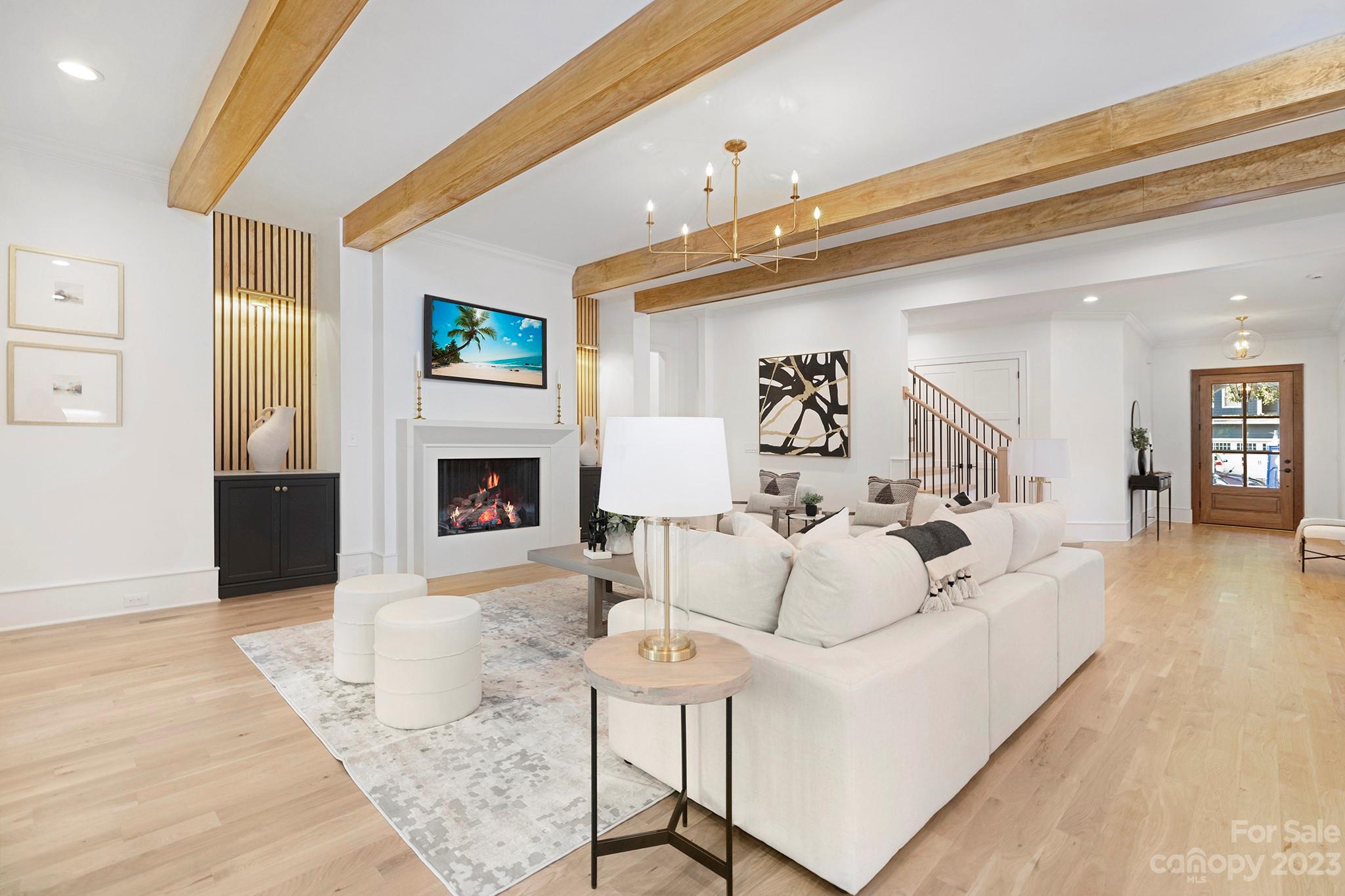 632 Ideal Way Charlotte NC 28203