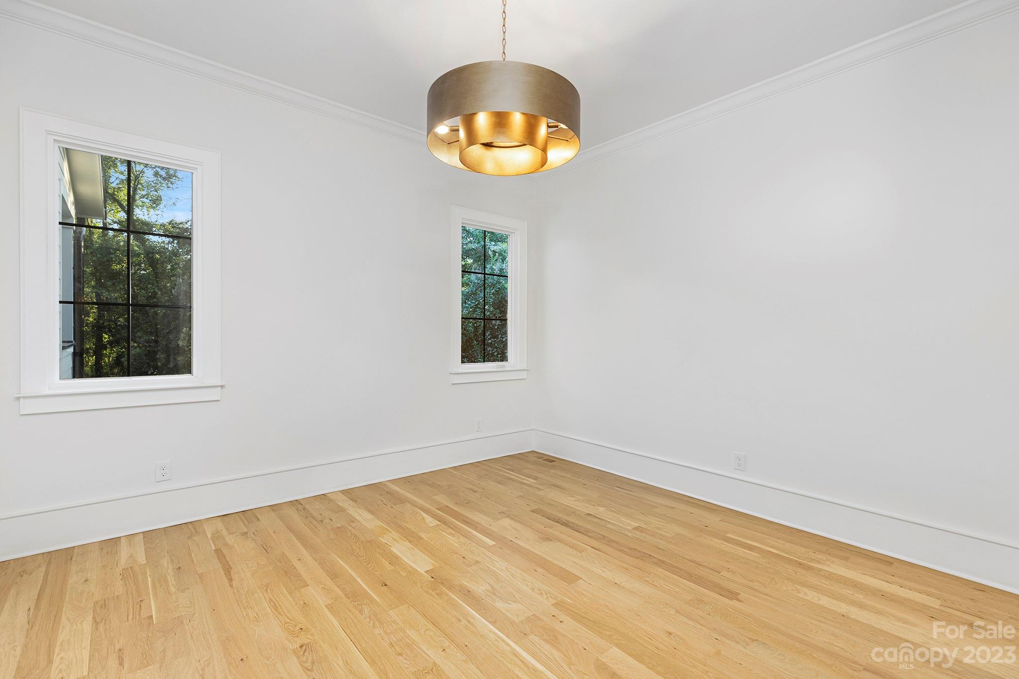 632 Ideal Way Charlotte NC 28203