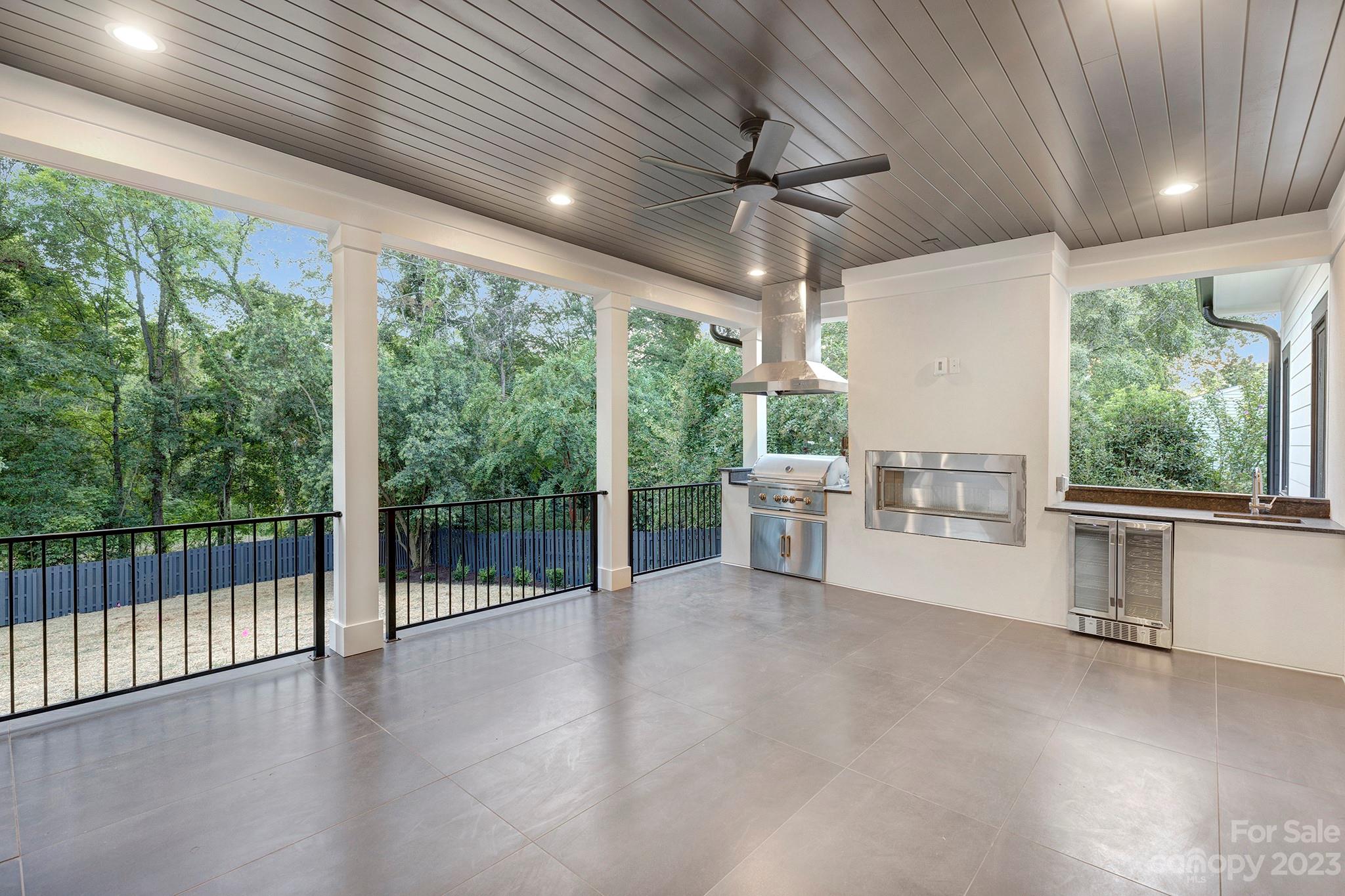 632 Ideal Way Charlotte NC 28203