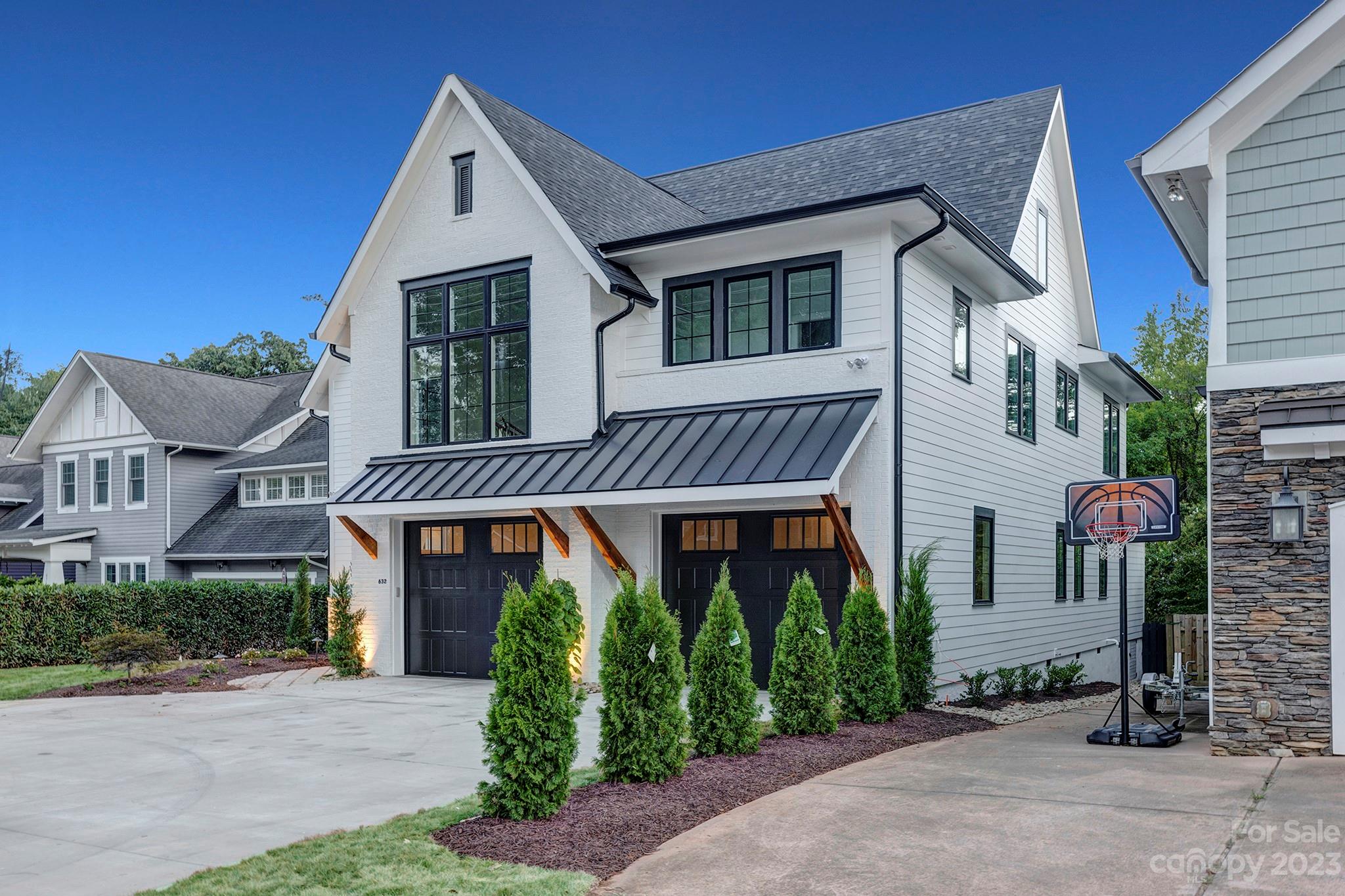 632 Ideal Way Charlotte NC 28203
