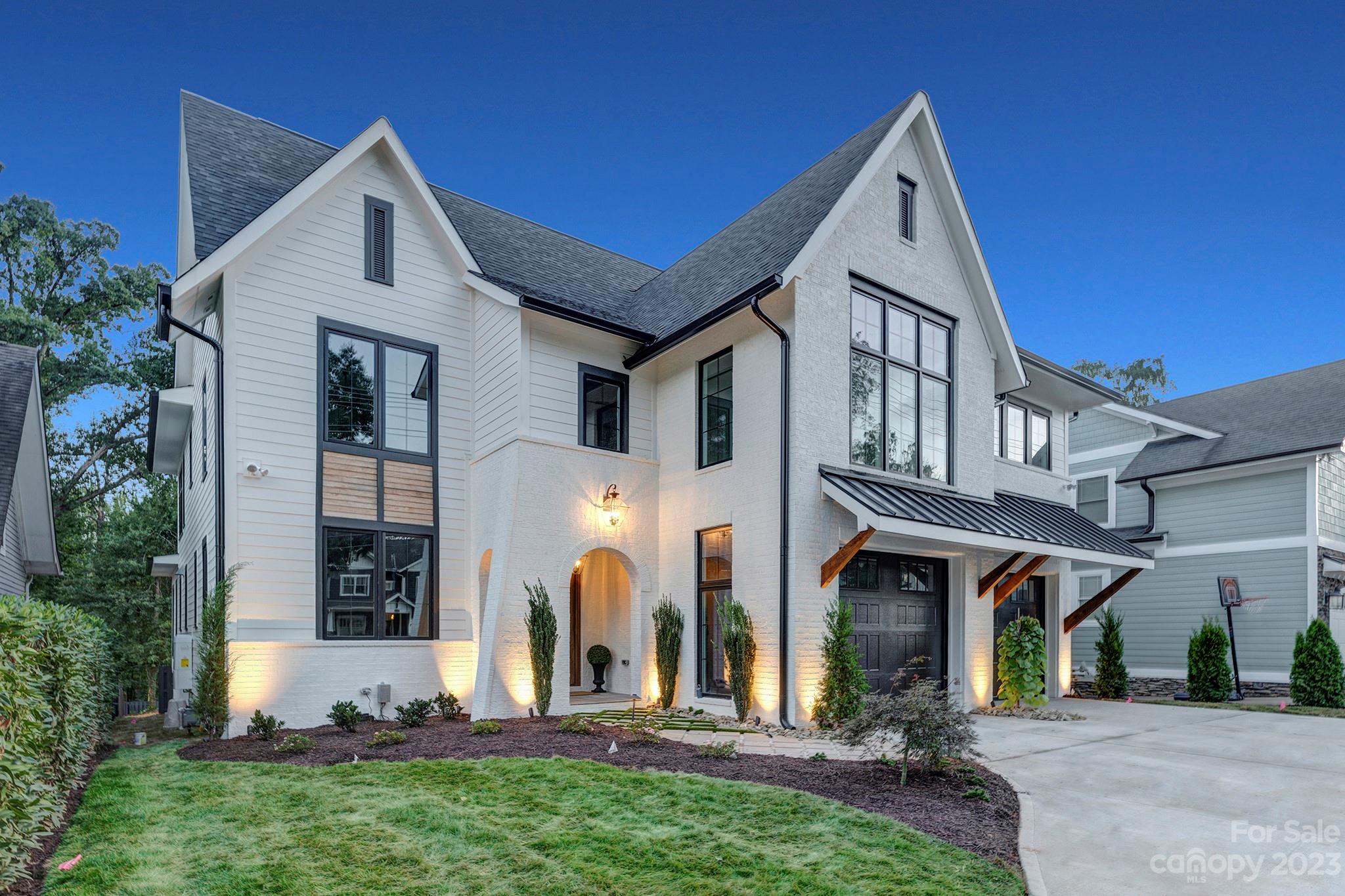 632 Ideal Way Charlotte NC 28203