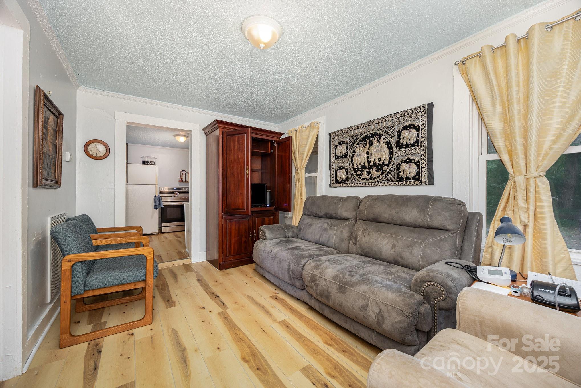 1110 Wall Street Statesville NC 28677