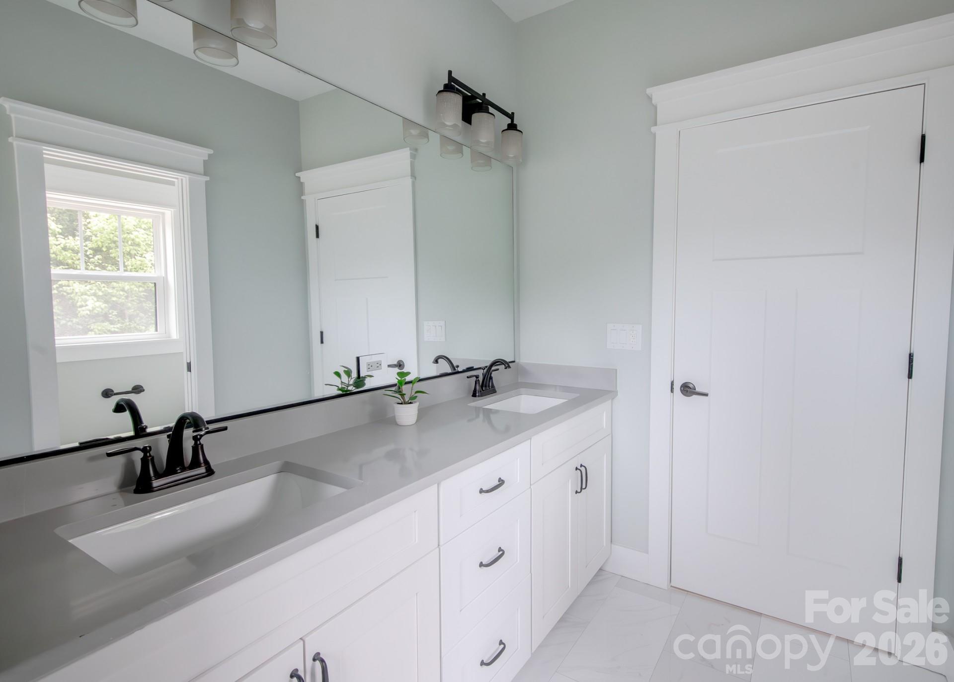 45 Gash Cove Road Hendersonville NC 28791