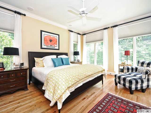 2505 Chelsea Place Court Charlotte NC 28211