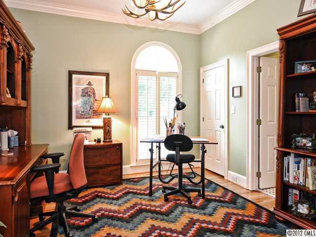 2505 Chelsea Place Court Charlotte NC 28211