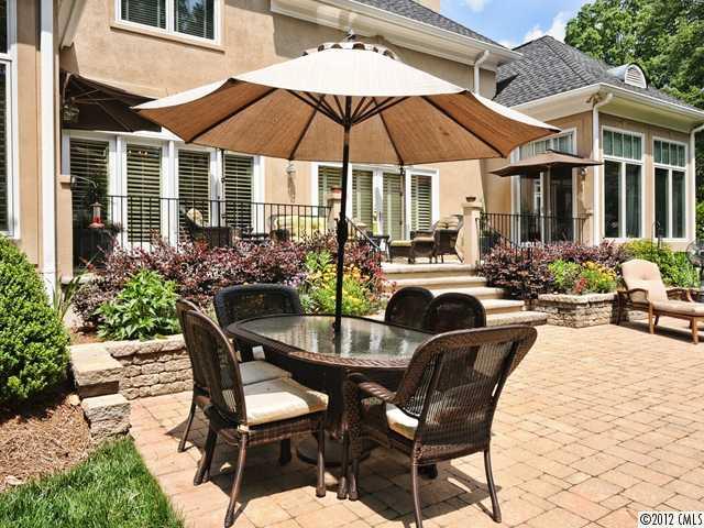 2505 Chelsea Place Court Charlotte NC 28211