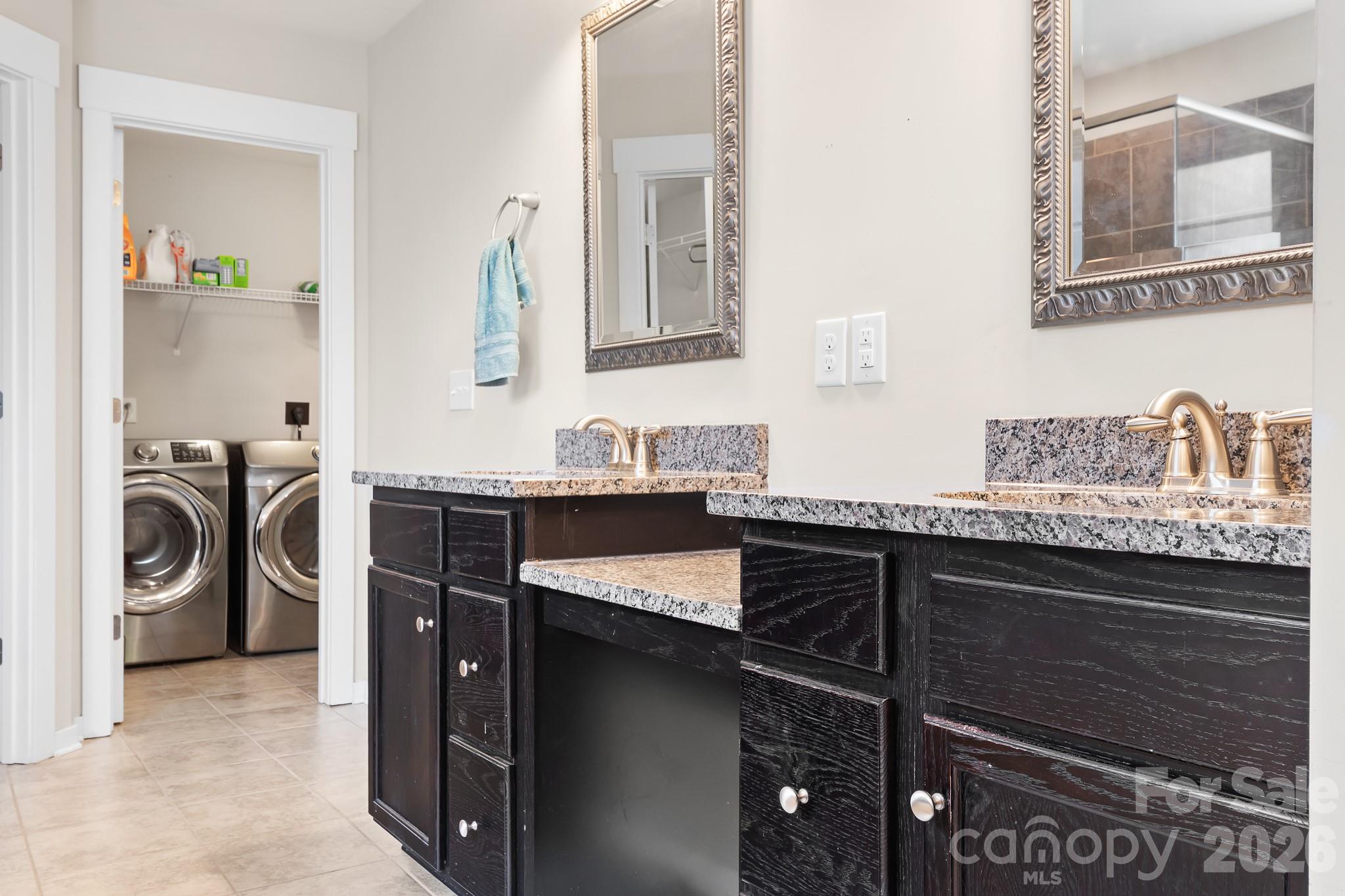 10008 Michael Crossing Drive Charlotte NC 28213