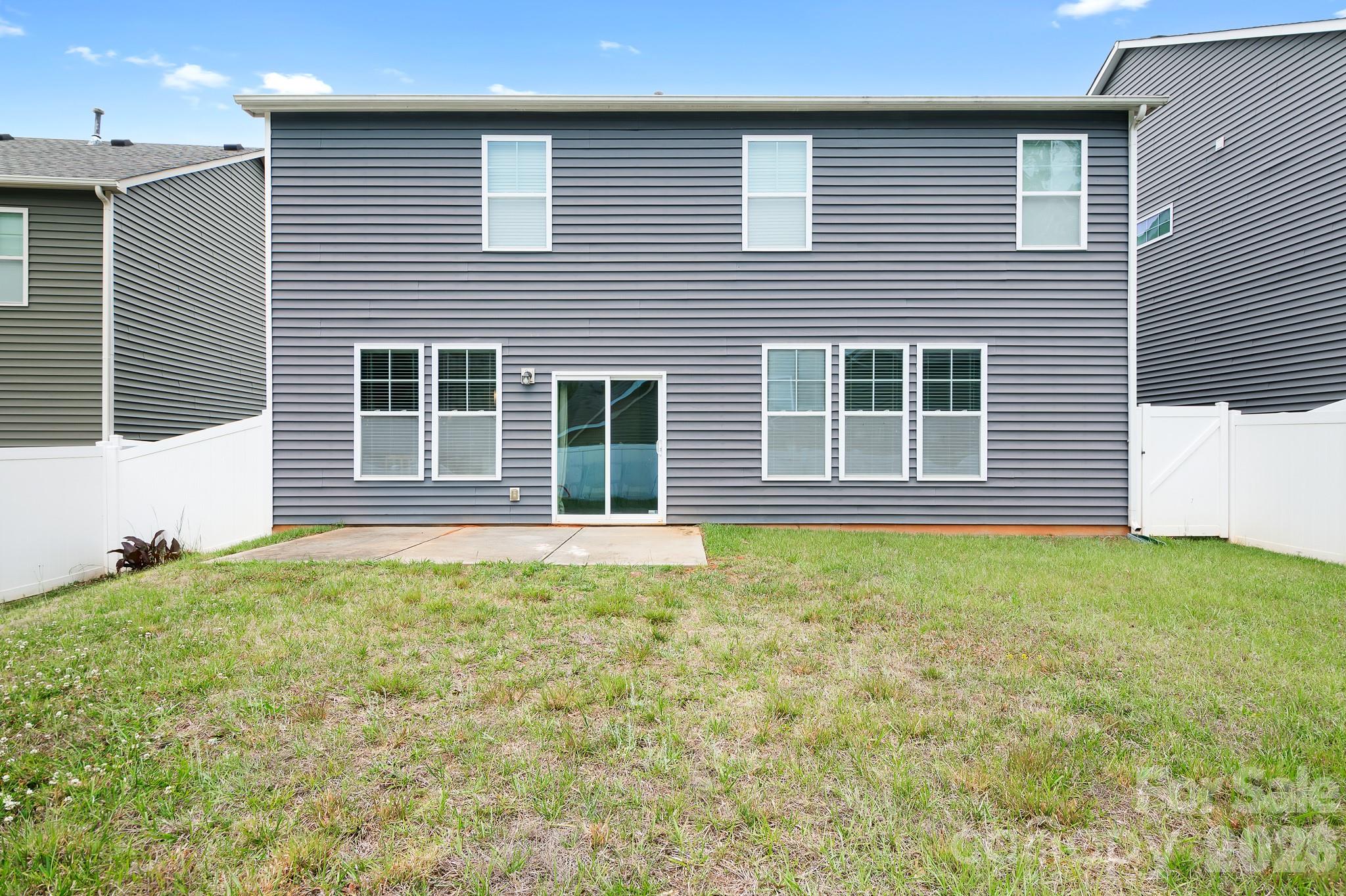 10008 Michael Crossing Drive Charlotte NC 28213