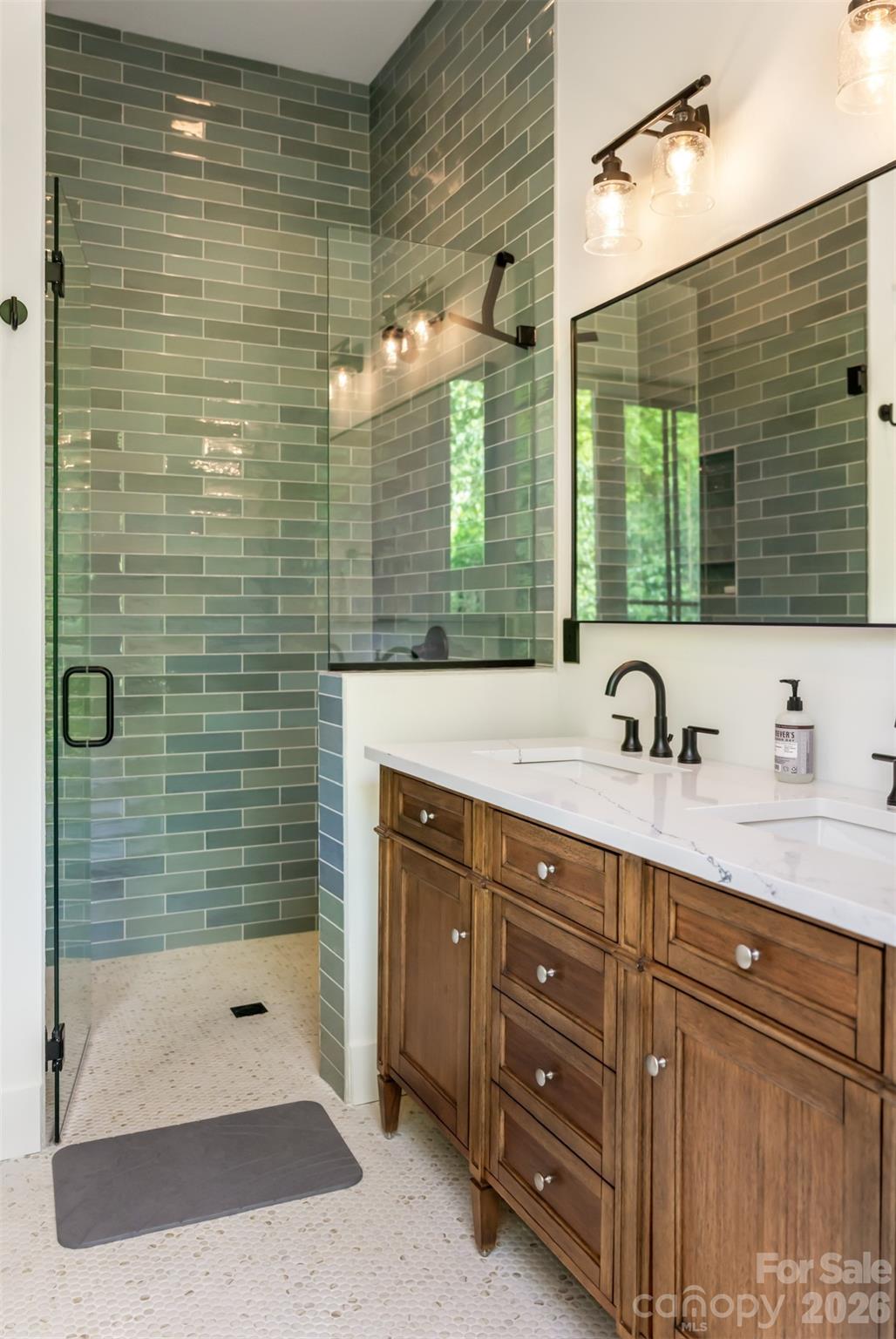 25 Rantis Lane Black Mountain NC 28711