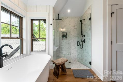 25 Rantis Lane Black Mountain NC 28711