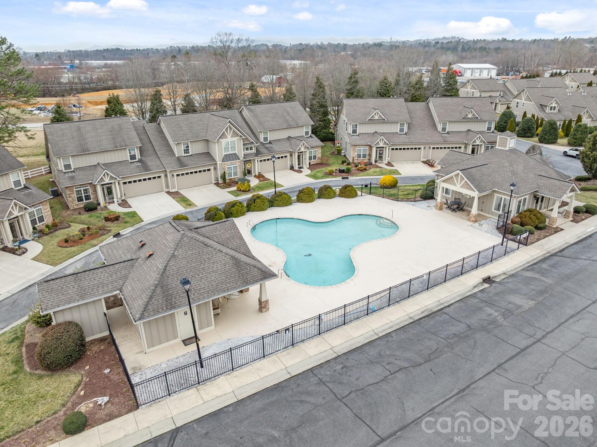 43 Burlington Lane Fletcher NC 28732