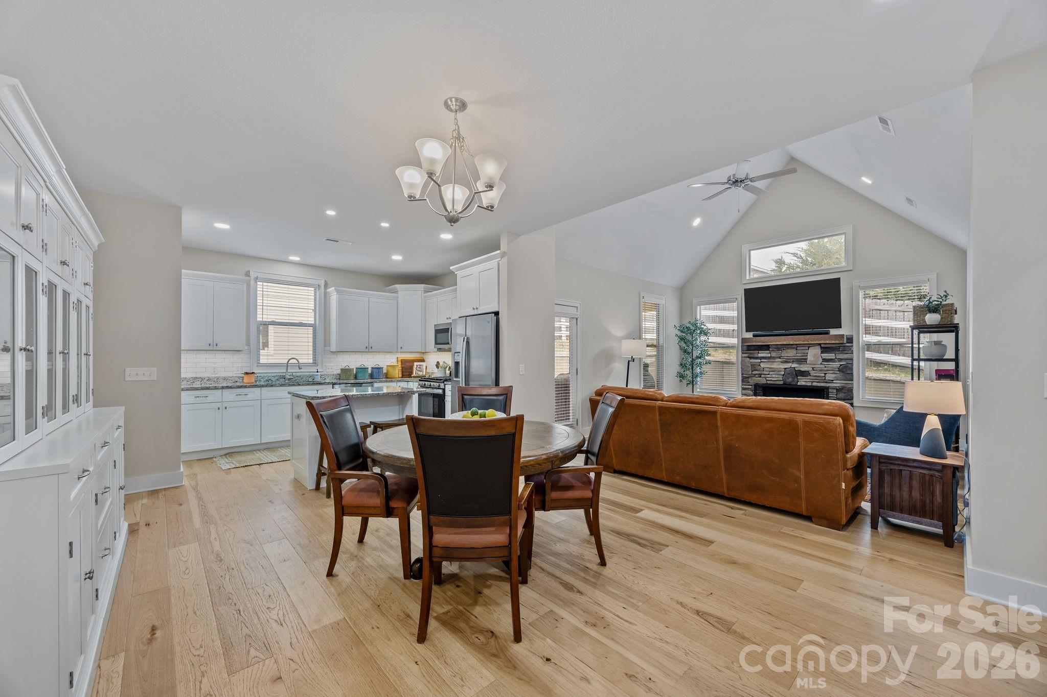 43 Burlington Lane Fletcher NC 28732