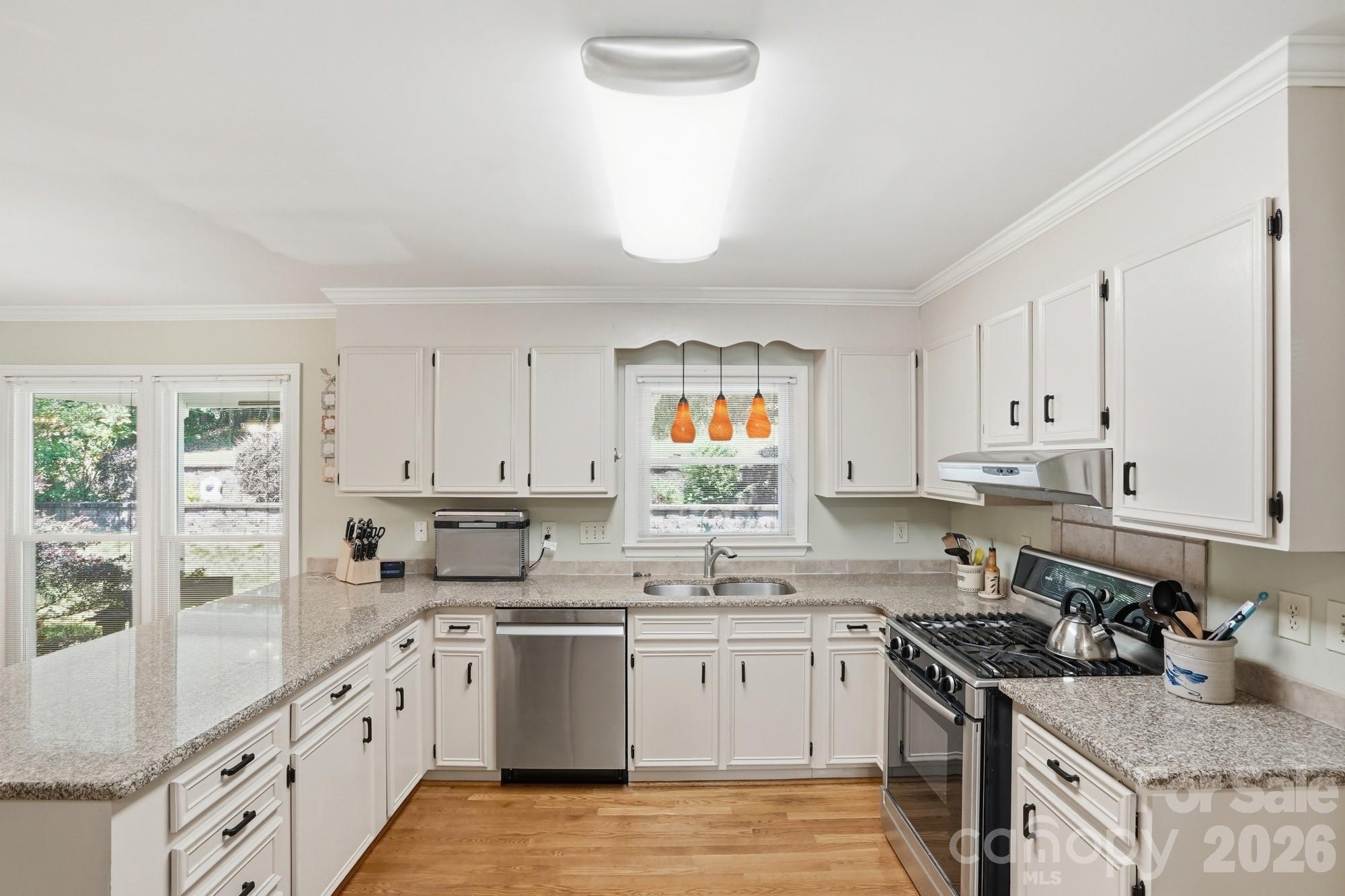 269 Charter Oak Court Mooresville NC 28115