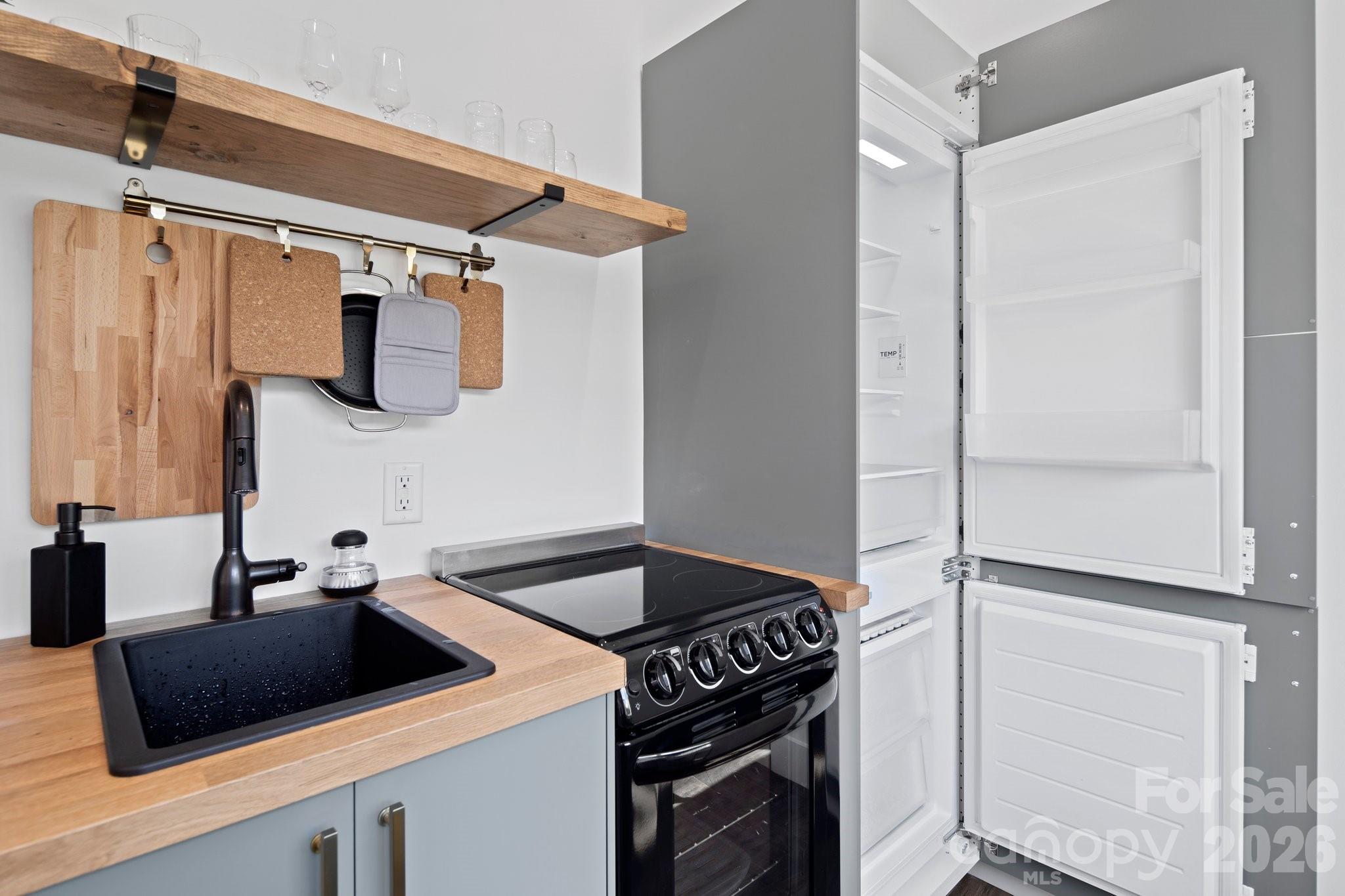 10 George Allen Ridge Arden NC 28704