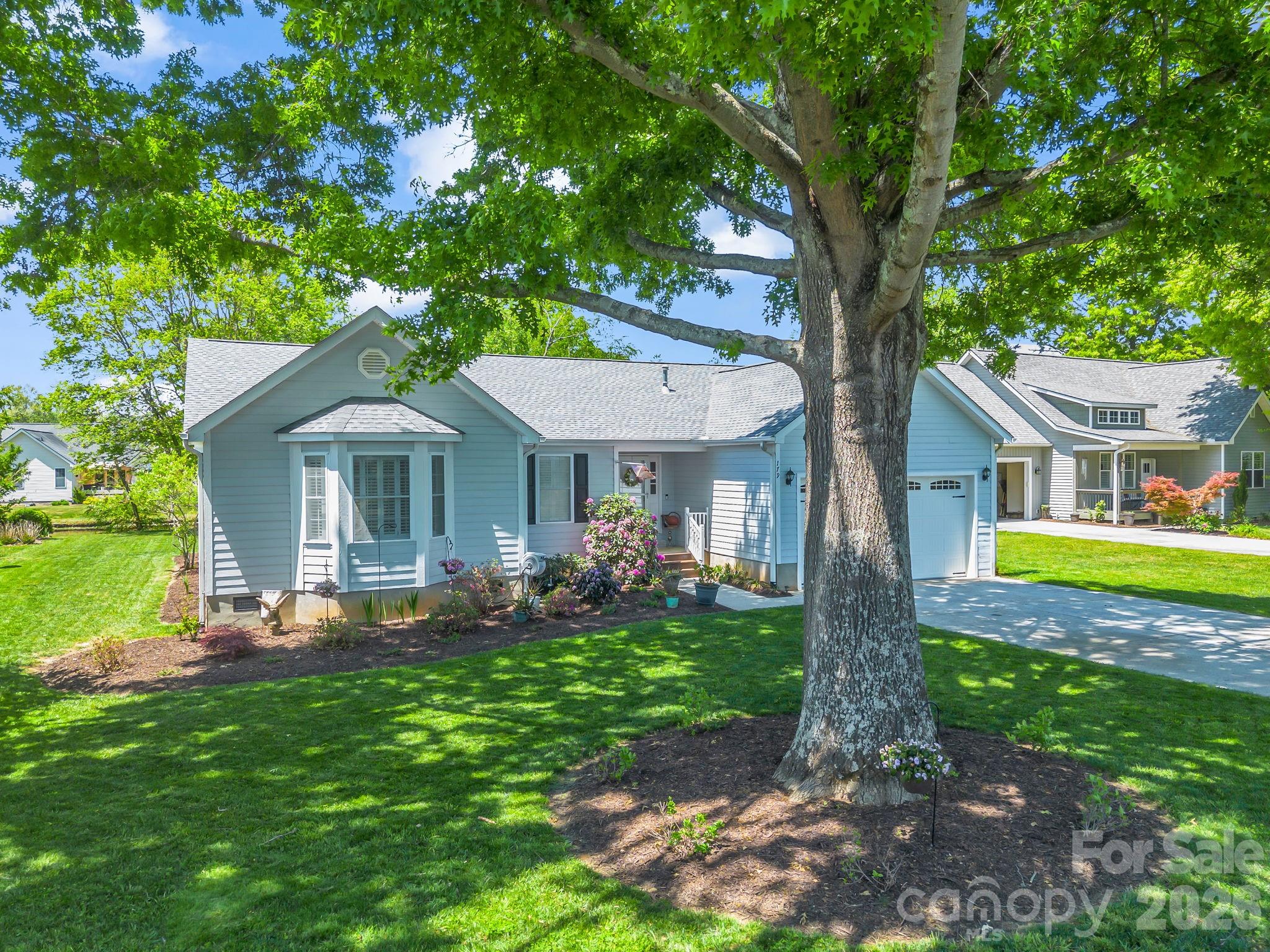 179 Kingfisher Lane Mills River NC 28759