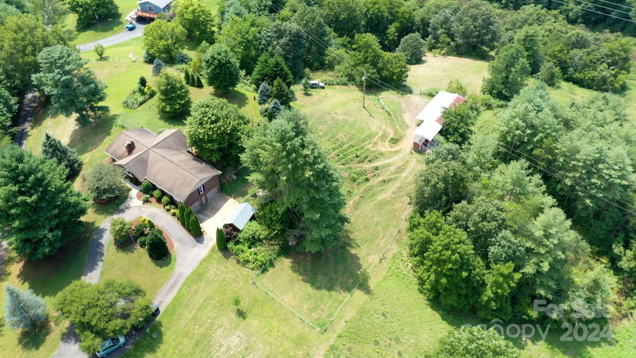 20 Morning Glory Lane Weaverville NC 28787